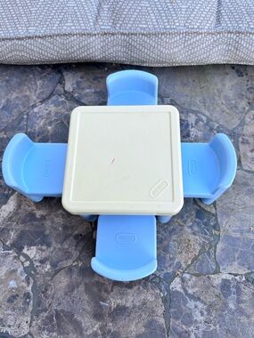 Little Tikes Blue and Cream Activity Table - 4 Seat Kids Play Table